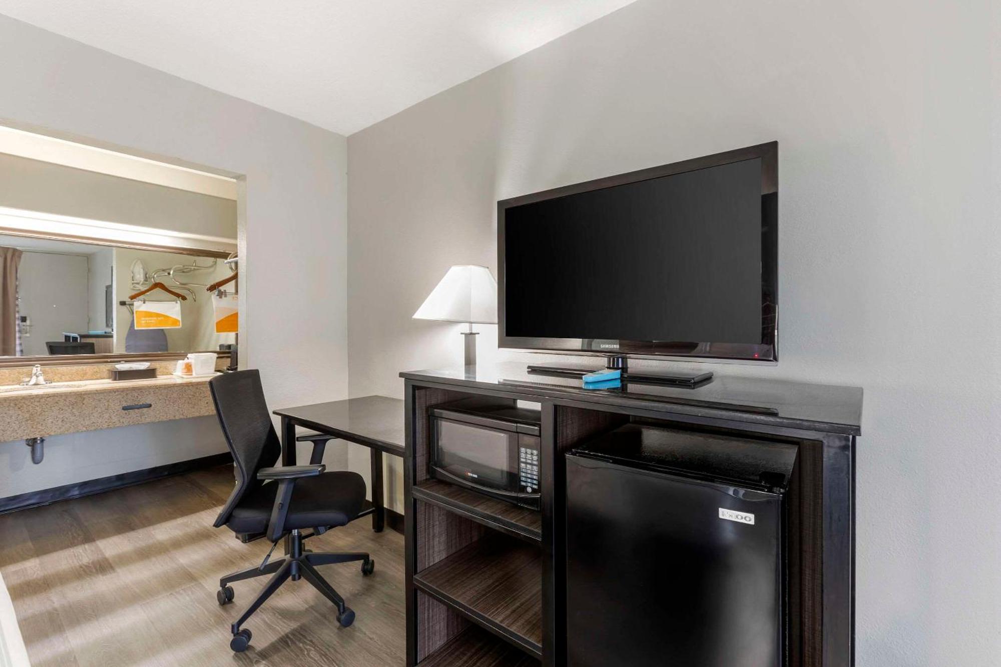 Quality Inn & Suites Santee Kültér fotó