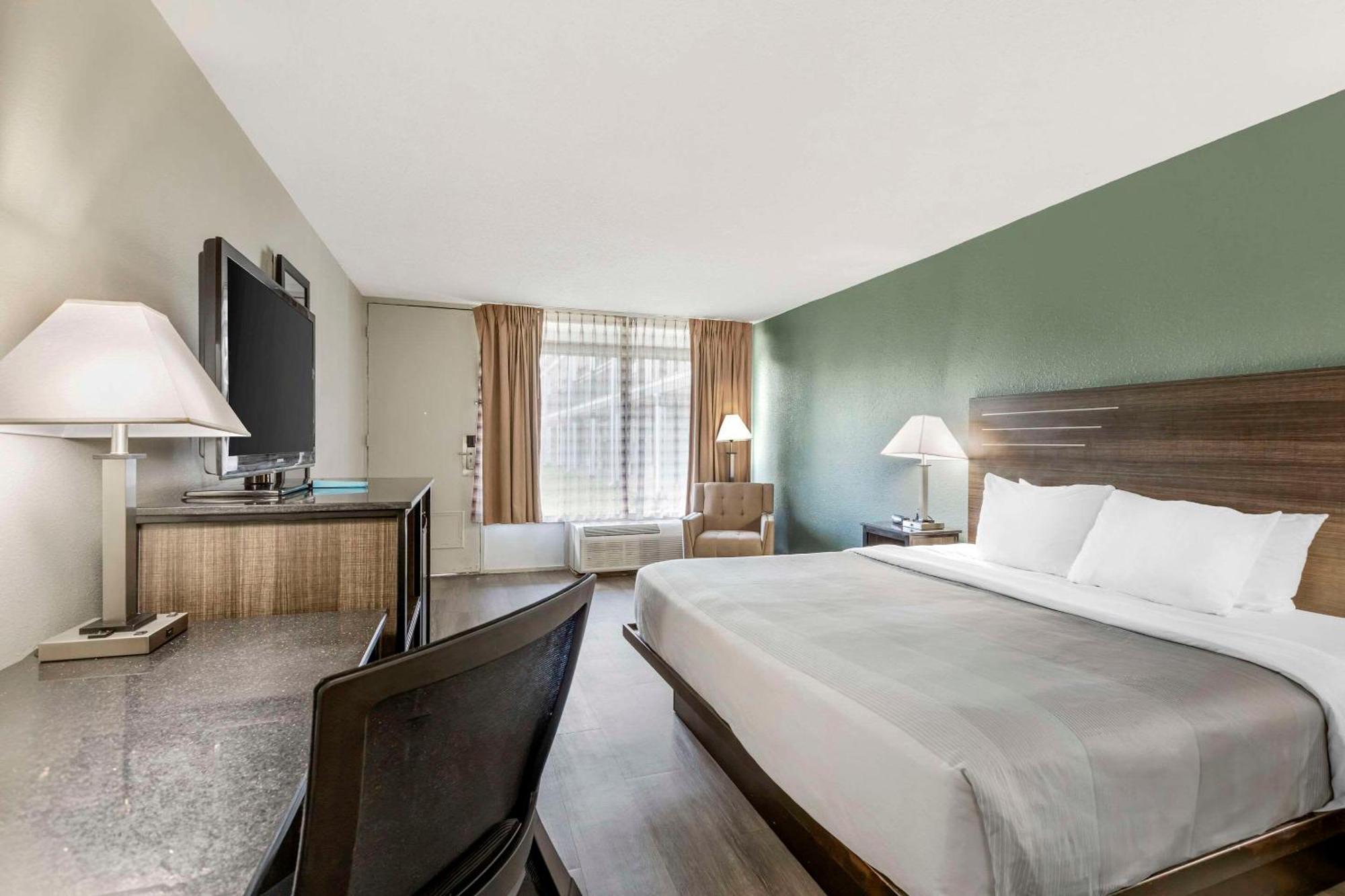 Quality Inn & Suites Santee Kültér fotó
